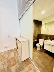 Arc 380 (D8), Office #498704191